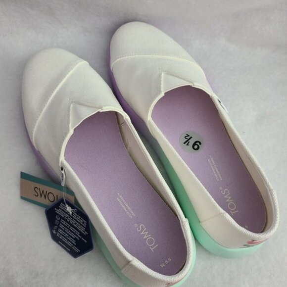 NWT - TOMS Women's, Alpargata Mallow Slip-On Ombre - Picture 3 of 11